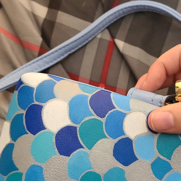 Painted crossbody purse - Picture 8 of 8